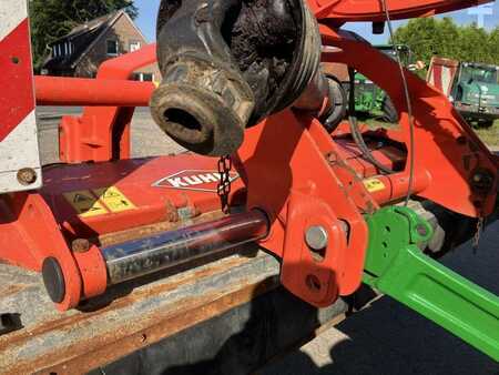 Kuhn BP 8300