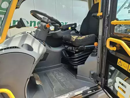 Sollevatori telescopici rigidi 2021  JCB 542-70 Agri Super (10)