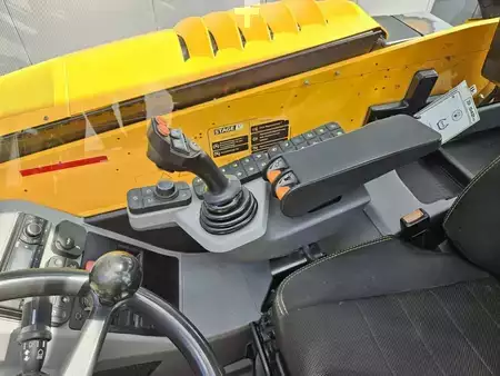 Sollevatori telescopici rigidi 2021  JCB 542-70 Agri Super (11)