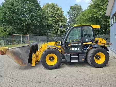 Telescopic forklift rigid 2021 JCB 542-70 Agri Super (2)