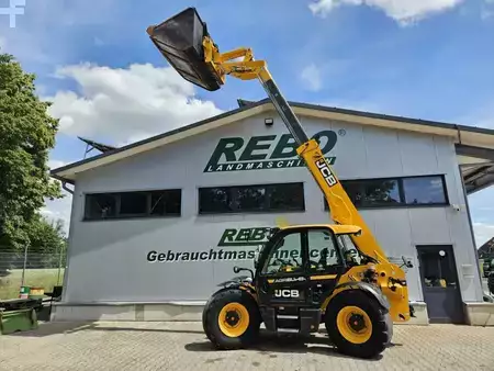 Sollevatori telescopici rigidi 2021  JCB 542-70 Agri Super (8)