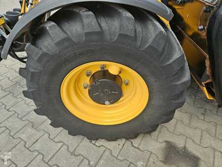 Sollevatori telescopici rigidi 2019  JCB 525-60 (19)