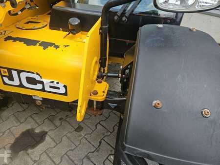 Sollevatori telescopici rigidi 2019  JCB 525-60 (20)