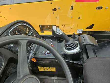 Manipulador fijo 2019  JCB 525-60 (11)