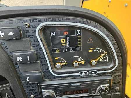 Manipulador fijo 2019  JCB 525-60 (13)