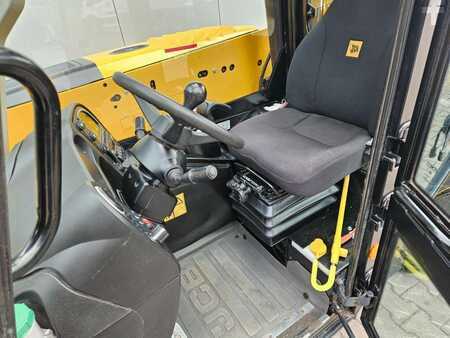 Manipulador fijo 2019  JCB 525-60 (9)