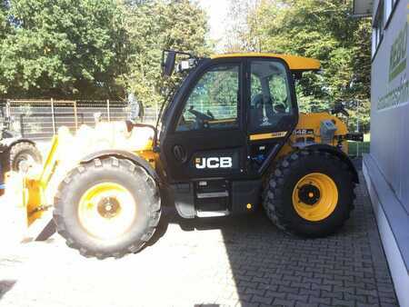 Chariots téléscopiques fixes 2021  JCB 542-70 Agri super (2)