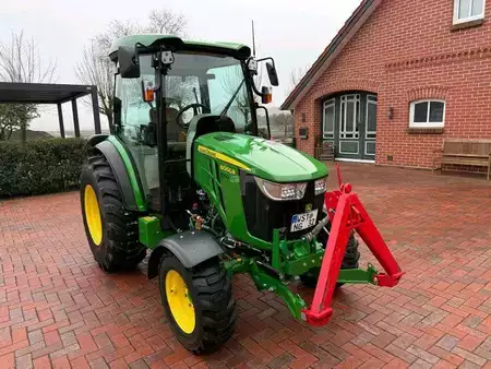 Övrigt 2024  John Deere 4066R (4)