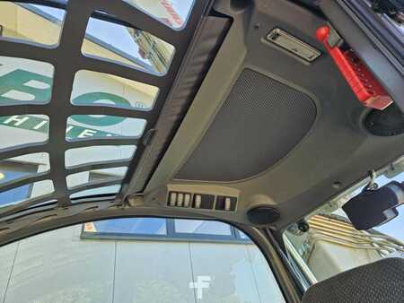 Telescopic forklift rigid 2015  Claas Scorpion 7044 Varipower (15)