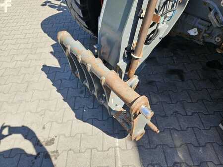 Telescopic forklift rigid 2015  Claas Scorpion 7044 Varipower (20)