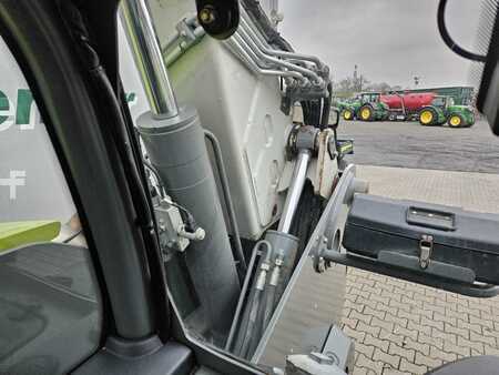 Telescopic forklift rigid 2017  Claas Scorpion 7035 (11)