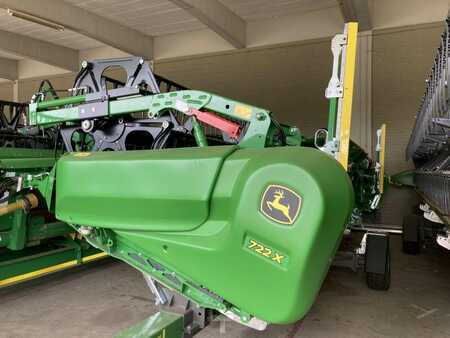 Miscelaneo 2024  John Deere 722X (1)