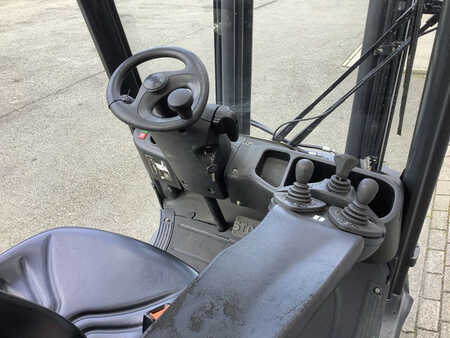 Diesel Forklifts 2014  Linde H20D-01 (3) 
