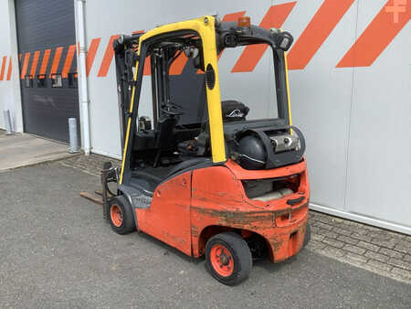 Carretilla elevadora GLP 2012  Linde H18T-01 (2)