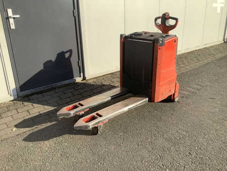 Porta-paletes elétrico  Linde T16L (1)