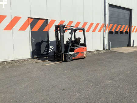 3-wiel elektrische heftrucks 2020  Linde E16-02 (5)