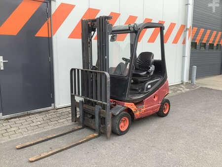 Empilhador a gás 1999  Linde H16T-02 (1)