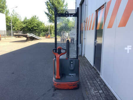 Wózek wysokiego podnoszenia 2018  Linde L10 (3)