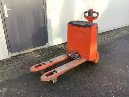 Nízkozdvižný vozík  Linde T16 (1)