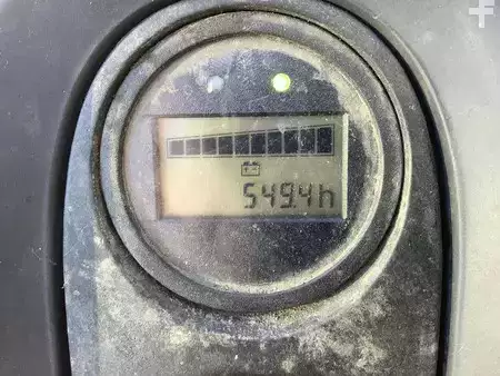 Nízkozdvižný vozík  Linde T16 (4)