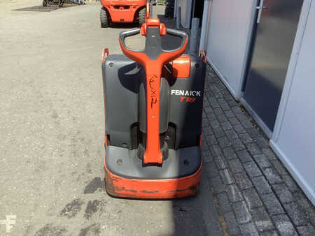 Porta-paletes elétrico 2019  Linde T18 (3)