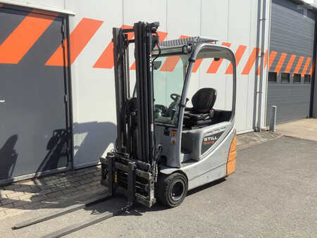 Electric - 3 wheels 2013  Still RX20-18 (1)