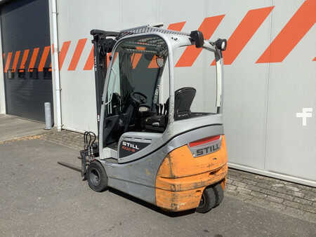 Electric - 3 wheels 2013  Still RX20-18 (2)