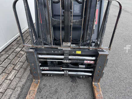 Carretilla elevadora GLP 2019  Linde H18T-01 (3)