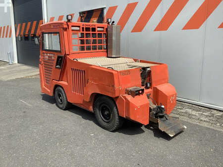 Terminal tractor 2017  Charlatte TG225 (2)