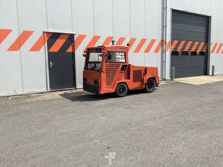 Terminal tractor 2017  Charlatte TG225 (5)