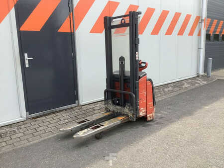 Pallet Stackers 2007  Linde L14I (1)