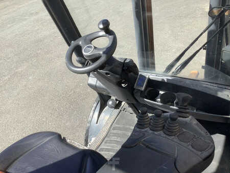 Carretilla elevadora GLP 2018  Linde H25T-02 (3)