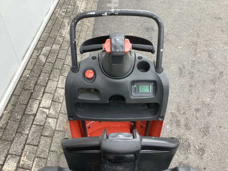 Electric Pallet Trucks 2020  Linde N20 (3)
