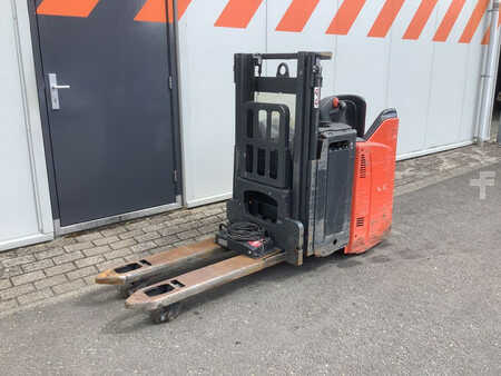 Hochhubwagen 2014  Linde L12LSP (1)