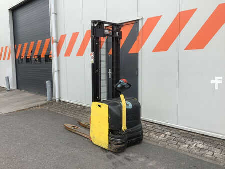 Stoccatori 2007  Hyster S1.6 (2)