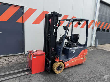 El Truck - 3-hjul 2015  Toyota 8FBET18 (1)