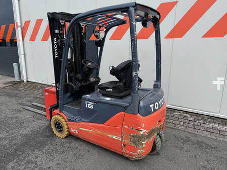 El Truck - 3-hjul 2015  Toyota 8FBET18 (2)