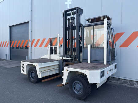 Sideloaders 2014  Terex SF50U (2)