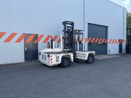 Sideloaders 2014  Terex SF50U (6)