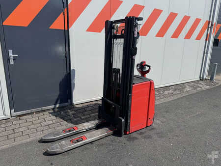 Stapelaars 2019  Linde L14 (1)