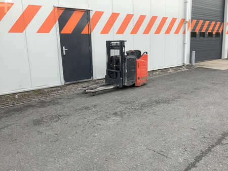 Stapelaars 2020  Linde D12SP (5)
