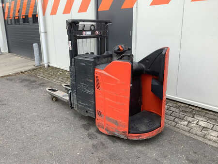 Stapelaars 2020  Linde D12SP (2)
