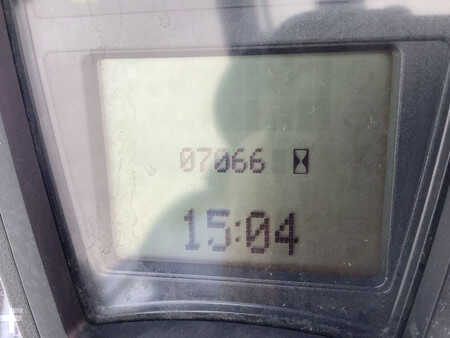 Elektromos 3 kerekű 2016  Linde E16-02 (4)