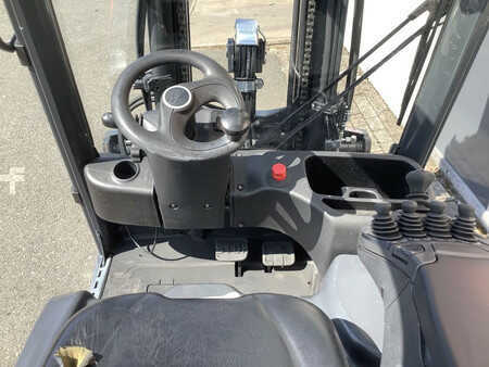 3-wiel elektrische heftrucks 2019  Linde E16L-02 (3)