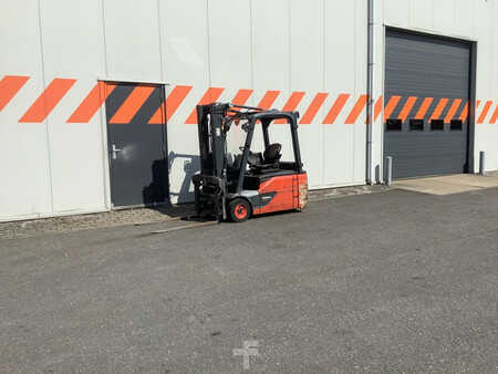 3-wiel elektrische heftrucks 2019  Linde E16L-02 (4)