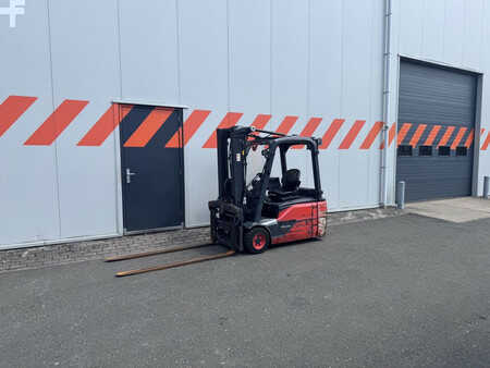 3-wiel elektrische heftrucks 2019  Linde E16L-02 (5)