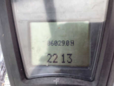 Empilhador a gás 2012  Linde H16T-01 (4)