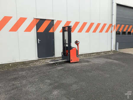 Stacker pedestre 2021  Linde L12I (5)