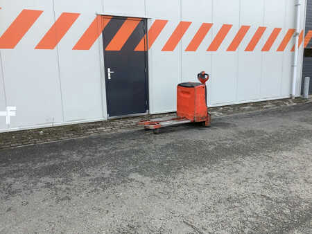 Transpallet elettrici 2012  Linde T16 (5)