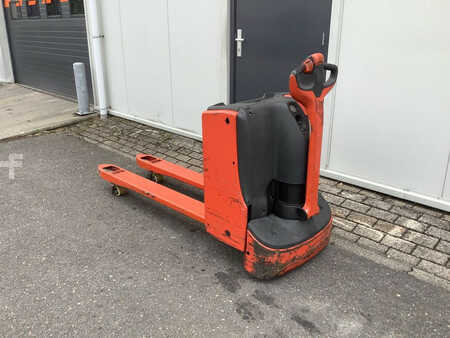 Transpalettes éléctriques 2013  Linde T18 (2)